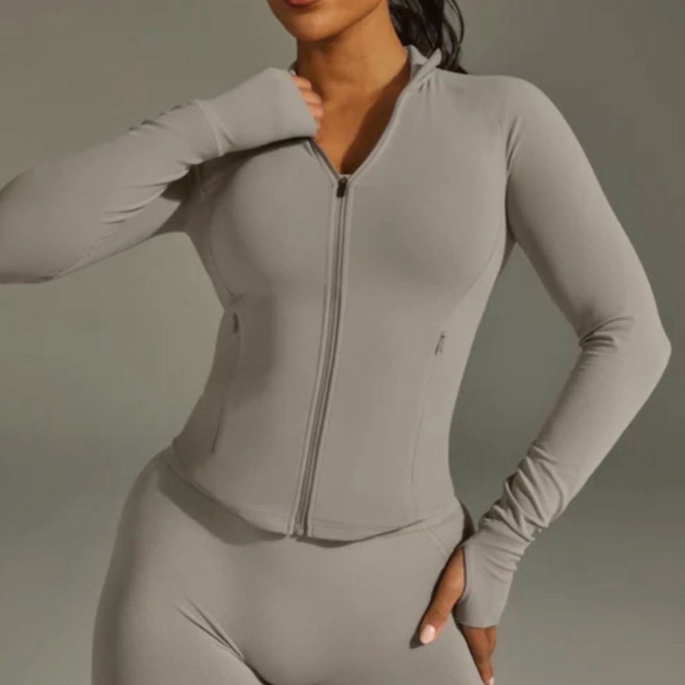 Oner active arm sand jacket size large